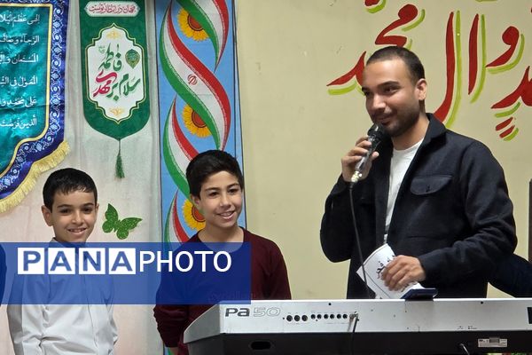 جشن میلاد با سعادت حضرت مهدی موعود(ع)در دبستان حاج همت بهارستان ۲