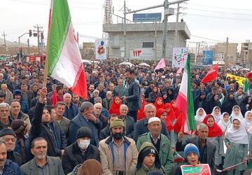 حماسه ماندگار مردم کامیاران در فجر ۴۷