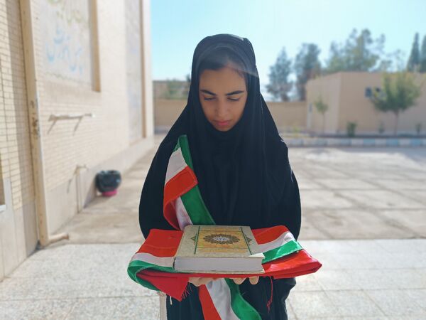 زنگ مهر و مقاومت در آغاز سال تحصیلی