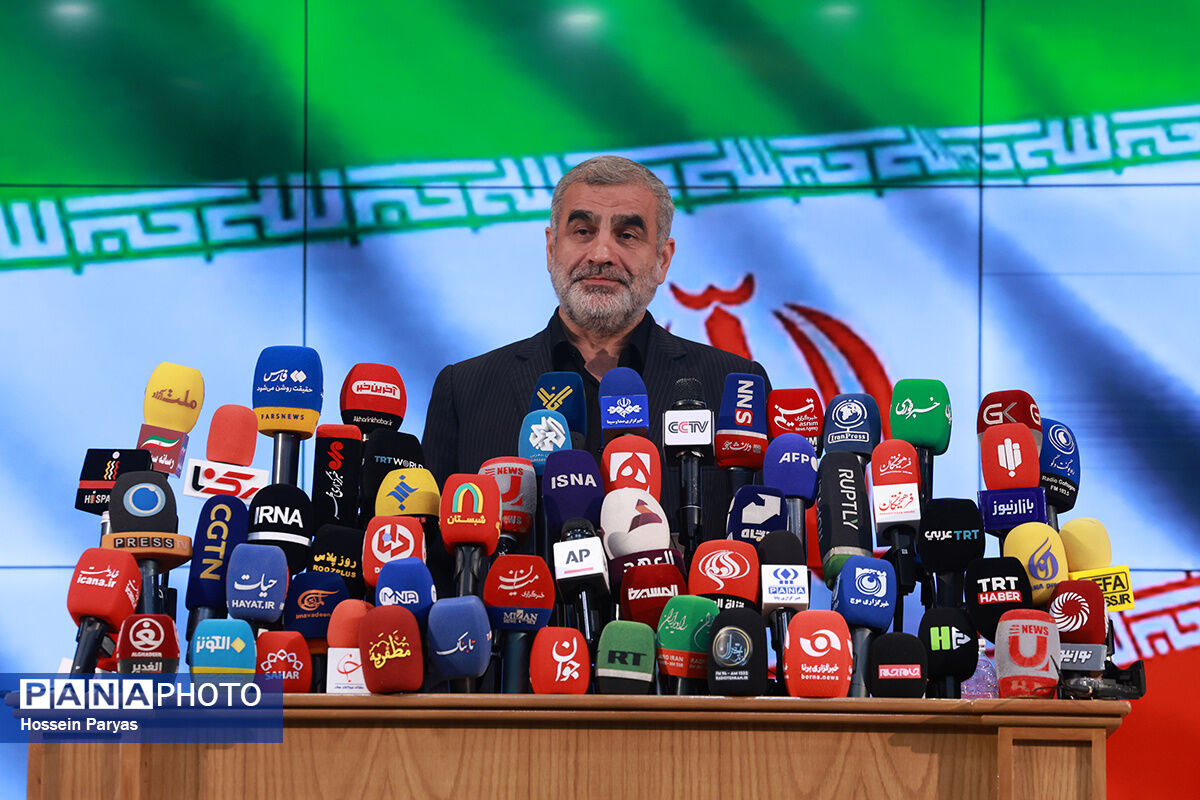ایران در برابر فشارها و تهدیدها عقب‌نشینی نمی‌کند