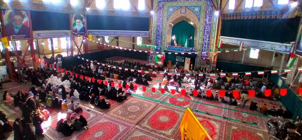 محفل انس با قران‌کریم و تجلیل از برترین‌های مسابقات فرهنگی و هنری شهرستان ملایر