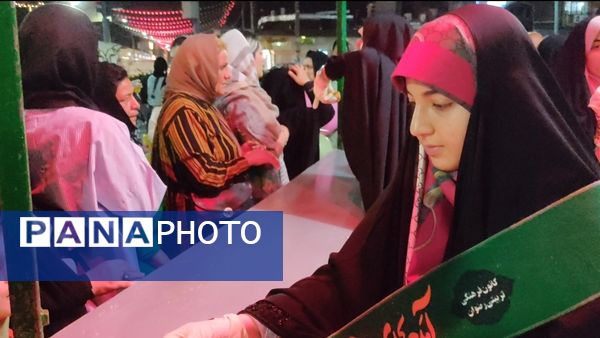 چایخانه‌ای با عطر انتظار در سه راه شهرستان محمودآباد