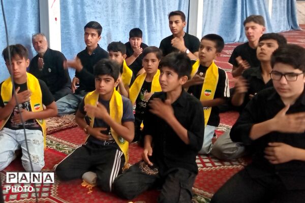 شور حسینی نوجوانان پیشتاز ارسنجانی در سوگواره «احلی من العسل»