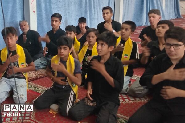 شور حسینی نوجوانان پیشتاز ارسنجانی در سوگواره «احلی من العسل»