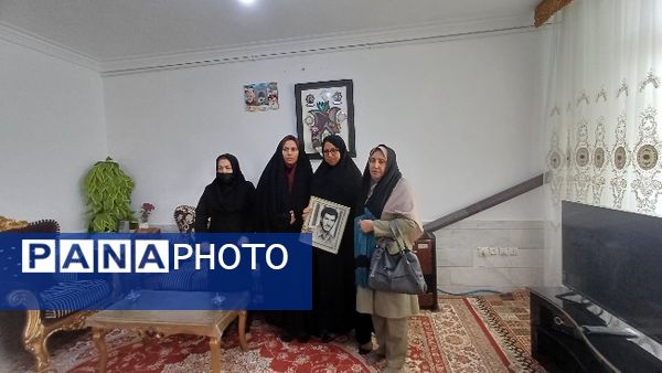 دیدار با خانواده شهدا به رسم عاشقی