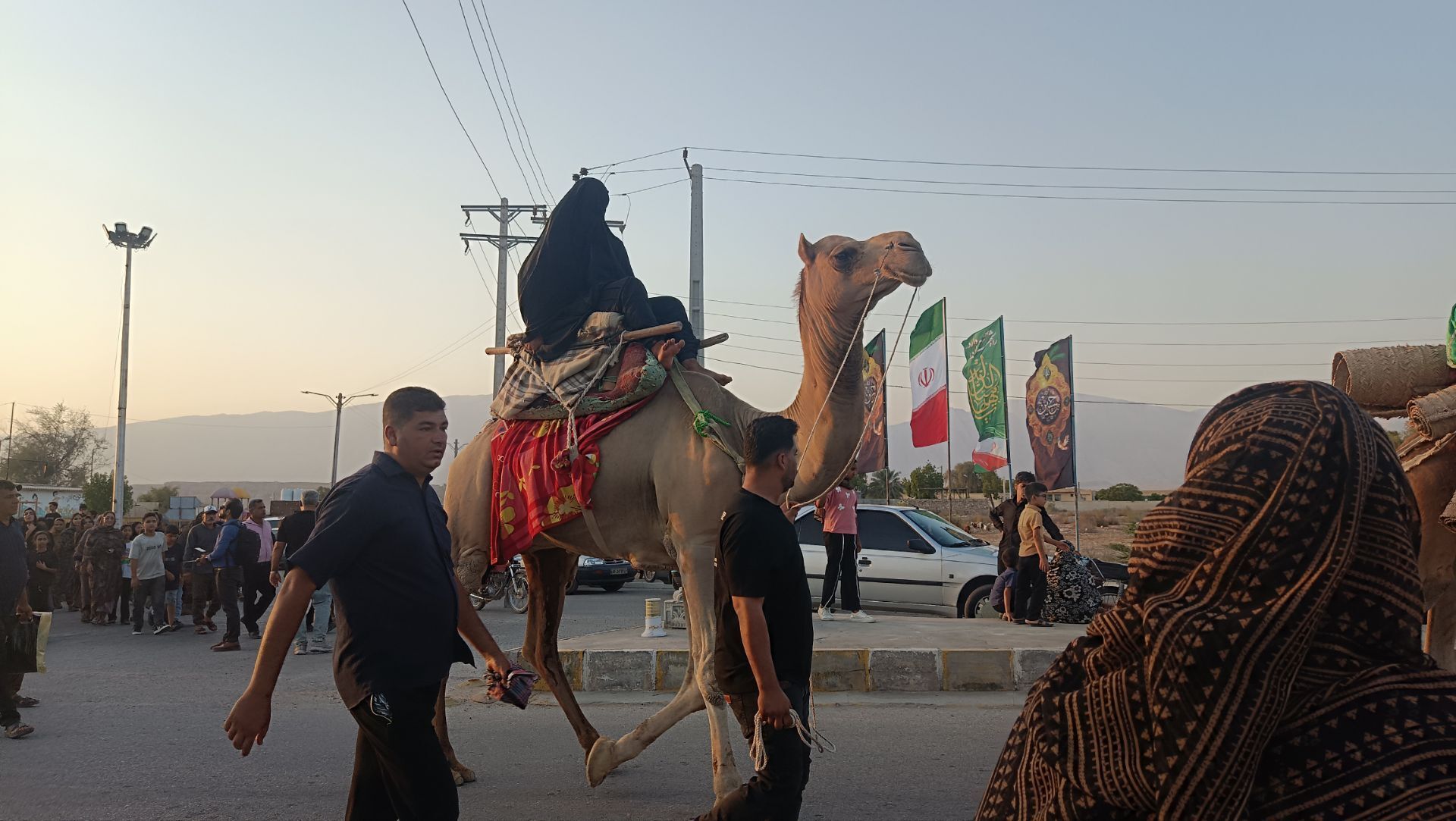 حرکت نمادین کاروان حضرت اباعبدالله الحسین(ع) در روستای رضوان 