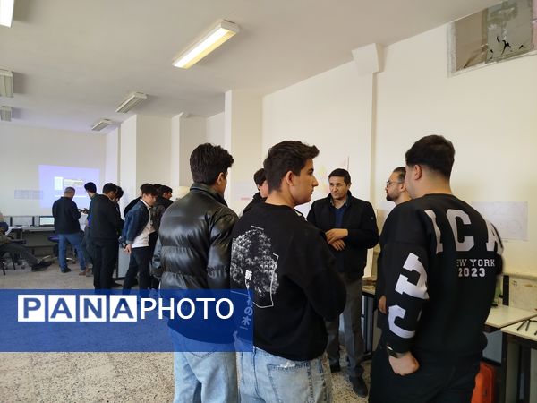 افتتاح نمایشگاه دست‌سازه‌های هنرستان خوارزمی سملقان