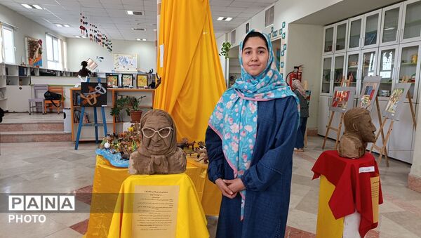 رونمایی از آثار هنری اعضا و مربیان در مرکز شماره ۷ کانون پرورش فکری مشهد