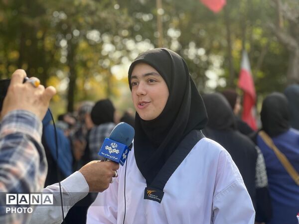 همایش بزرگ پیاده‌روی خانوادگی در صومعه‌سرا