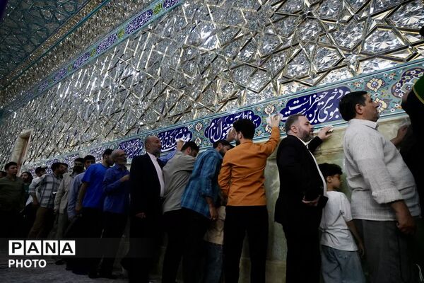آیین غبارروبی حرم حضرت معصومه(س) با حضور اصحاب رسانه
