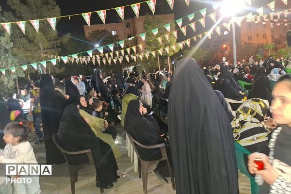 جشن ولادت حضرت معصومه(س) و گرامیداشت روز دختر در تجمعات خاورشهر شهرری