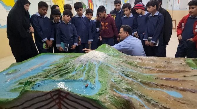 بازدید علمی و پژوهشی از آزمایشگاه مرکزی مجتمع سما میبد