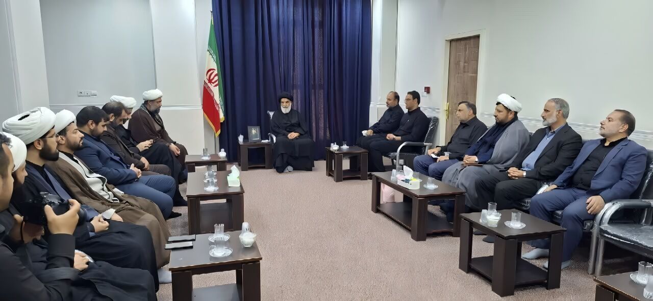 دیدار معاون پرورشی و فرهنگی وزارت آموزش و پرورش با نماینده ولی فقیه در استان خوزستان