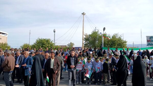 ایران مقتدر، ملت پیروز