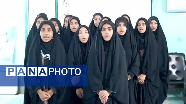 جشنواره سرود دانش‌آموزی در جزیره هرمز