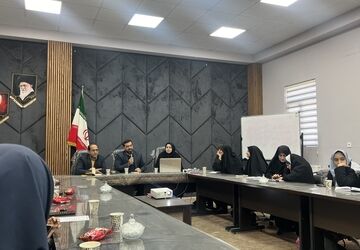 جلسه توجیهی هیئت‌های دانش آموزی در اشکذر 