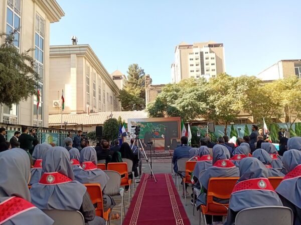 جشن عاطفه‌ها در مشهد برگزار شد