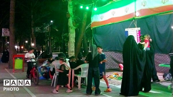 همدمی اشک و ارادت، بازگویی حماسه ی کربلا در خیابان هفت تیر مشهد