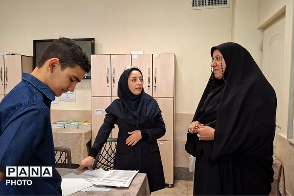  مرحله علوم تجربی جشنواره استعدادهای ملی نوجوانان خوارزمی با حضور ۱۰۴ دانش‌آموز درقرچک
