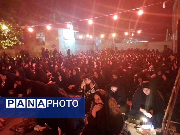 شمع‌های ماتم شام غریبان در لرستان