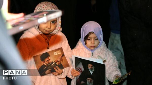 دهه نودی‌ها هم به میدان آمدند