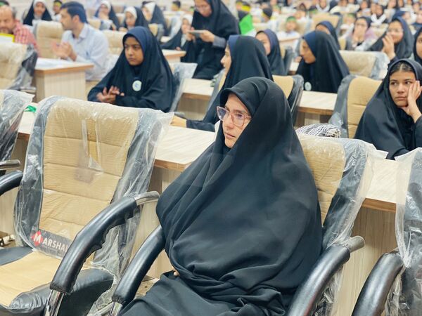جشنواره فرهنگی هنری سرود بسیج دانش‌آموزی شهرستان مه ولات