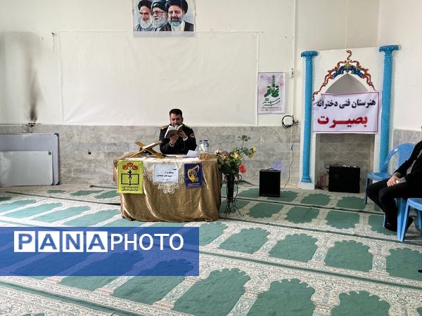 برگزاری جلسه پیشگیری از آسیب‌های اجتماعی در هنرستان بصیرت آشخانه