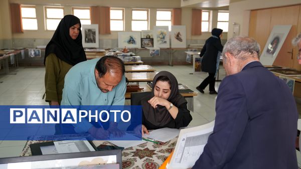 مرحله کشوری تحویل آثار چهل‌ و دومین جشنواره فرهنگی و هنری فردا در اصفهان 