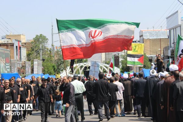مرند یک‌صدا در سوگ رهبر شهید