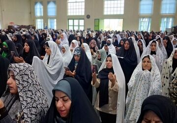 اقامه نماز عید فطر در شهرستان باشت مصلی امام خمینی (ره) برگزار شد.