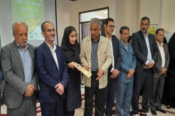 مراسم تجلیل از دانش‌آموزان ممتاز شاهد و ایثارگر شهرستان بوشهر