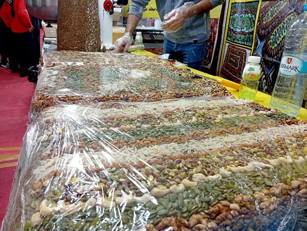 برپایی نمایشگاه بهاره در کاشمر