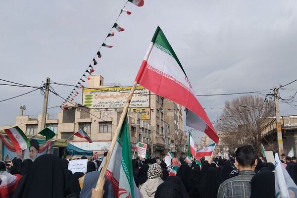 22بهمن در اسلامشهر؛ حماسه‌ای از جنس حضور