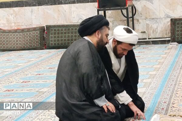  آیین عید قربان با حضور نمازگزاران در مسجد علی‌ابن‌ابی‌طالب(ع) رودهن
