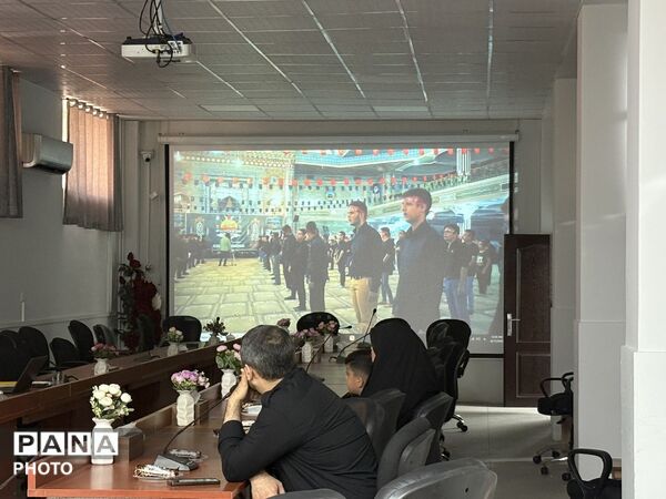 نشست هماهنگی مراسم استانی «احلی من العسل» در اسلامشهر