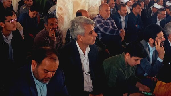 نماز جمعه این هفته شهرستان کاشمر همزمان با روز قدس برگزار شد 
