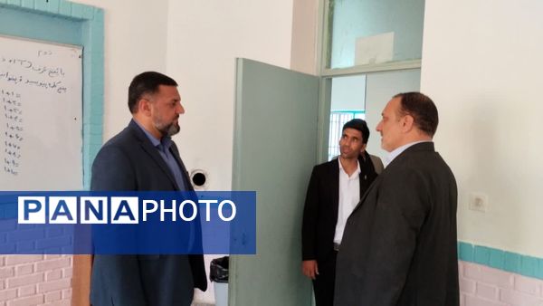 بازدید نماینده مجلس شورای اسلامی و عضو کمیسیون آموزش مجلس از مدارس بخش زاوین کلات