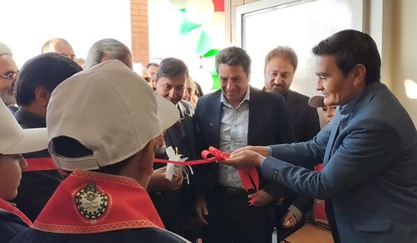 آیین افتتاح و بهره‌برداری دبستان ۱۲ کلاسه خیرساز جعفر برزگر