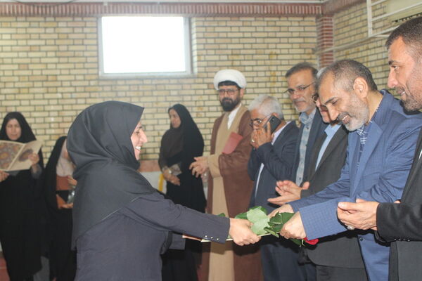 زنگ سپاس معلم در دبستان معینی بوشهر