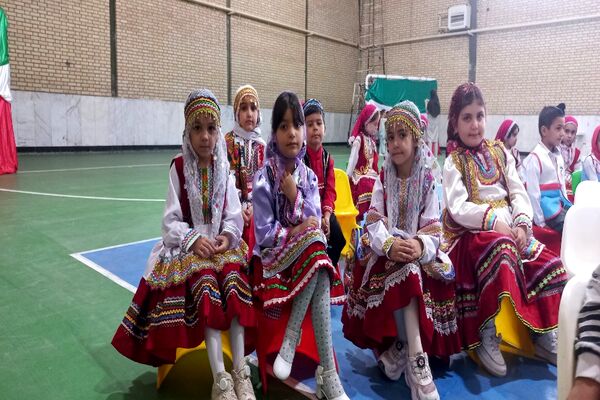 برگزاری جشنواره هویت‌های ملی اسلامی کودکستان‌های شهرستان فاروج