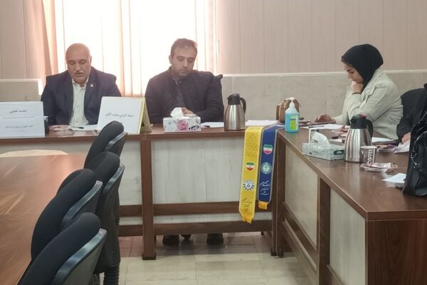 جلسه‌ی قطبی و آموزشی سازمان دانش‌آموزی و پانا در رودهن