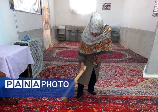 آماده‌سازی نمازخانه‌های مدارس خلیل‌آباد 