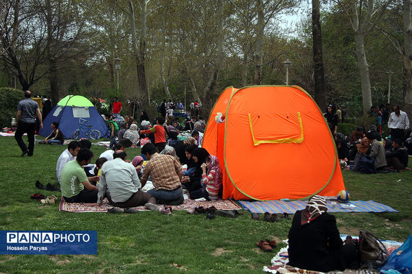 ۱۳ فروردین روز دوستی با طبیعت