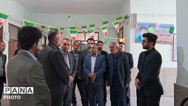 آیین کلنگ‌زنی مدرسه فرهنگ در چم‌خلیفه سامان