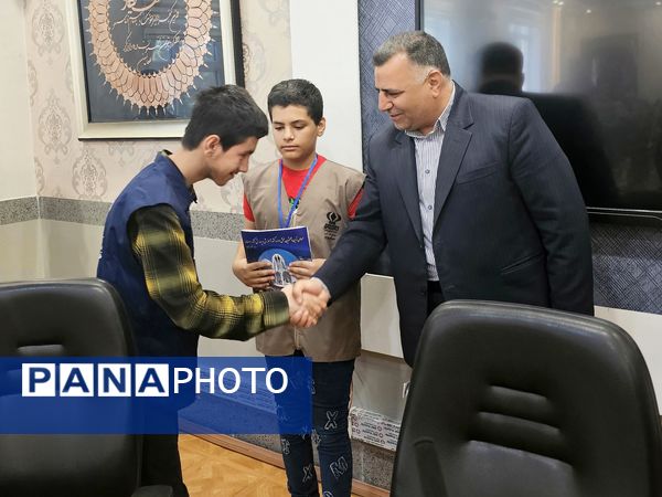 مراسم تجلیل از مجریان برتر و دانش‌آموز خبرنگاران پانا نیشابور