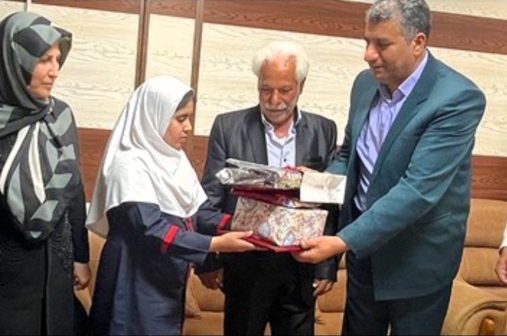 درس امانت‌داری از دانش‌آموز عجب‌شیر