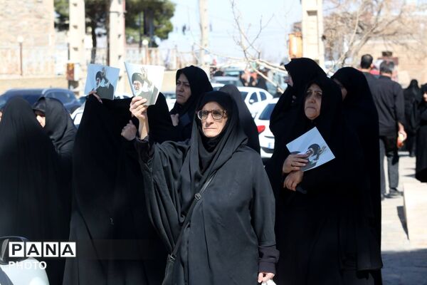 قیام مردم انقلابی شهر کهک قم به خونخواهی رهبر شهید 