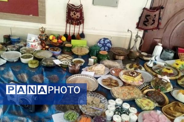 جشنواره غذاهای محلی شاهد 16، عطر سنت در حیاط مدرسه