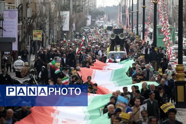 حماسه حضور مردم غیور باقرشهر و کهریزک در راهپیمایی ۲۲بهمن