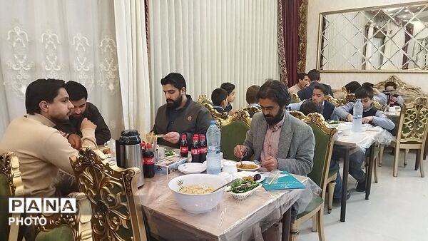 ضیافت افطاری مربیان پرورشی نیشابور 